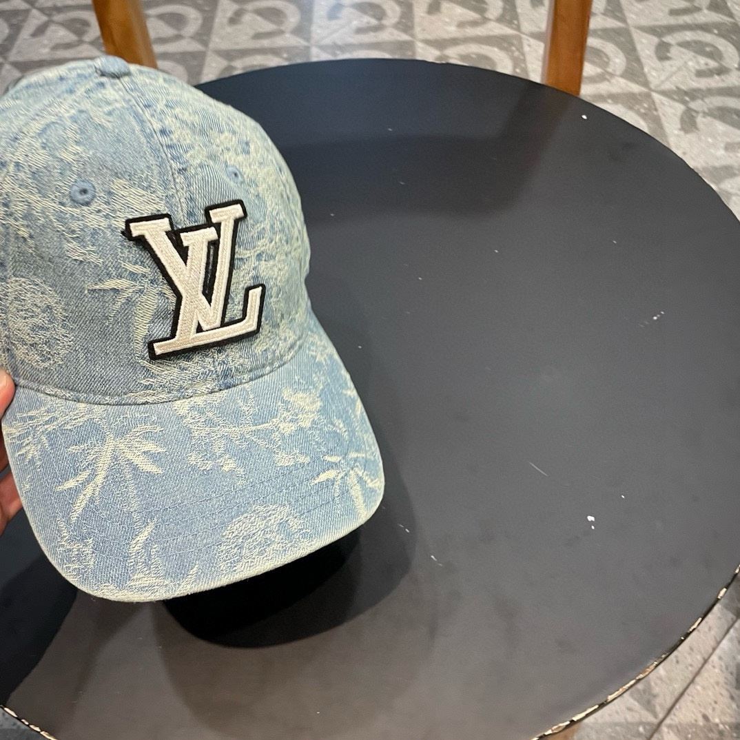 Louis Vuitton Caps